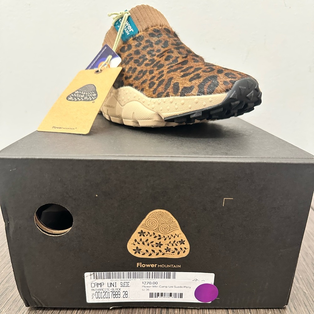 Flower Mountain Leopard Print Sneakers Camp Uni Suede/Pony - Picture 5 of 6